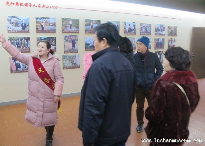 庐山博物馆春节期间开展学雷锋文化志愿活动 庐山博物馆春节期间开展学雷锋文化志愿活动