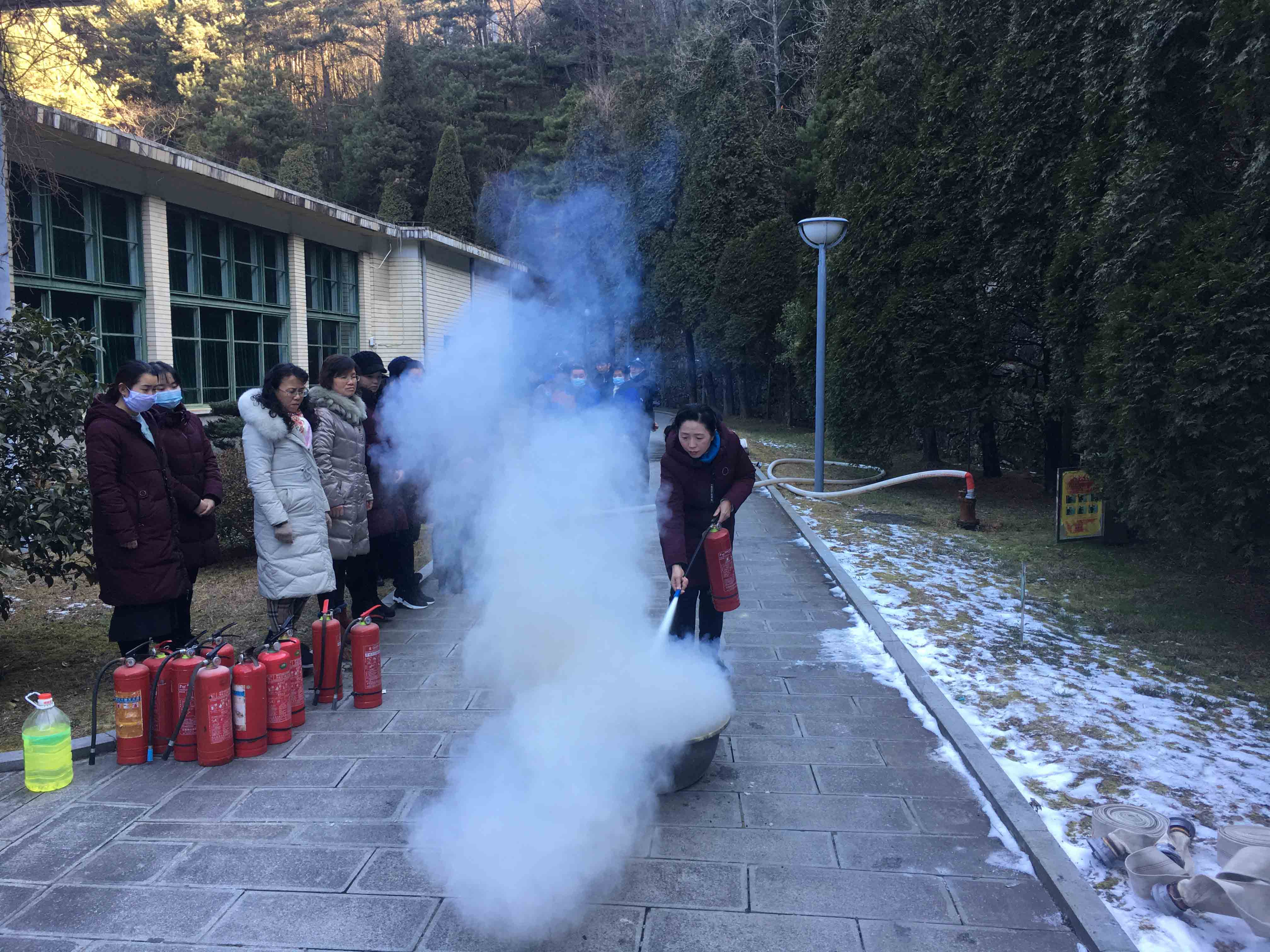 庐山博物馆与庐山消防救援大队联合开展冬季消防安全演练 庐山博物馆与庐山消防救援大队联合开展冬季消防安全演练