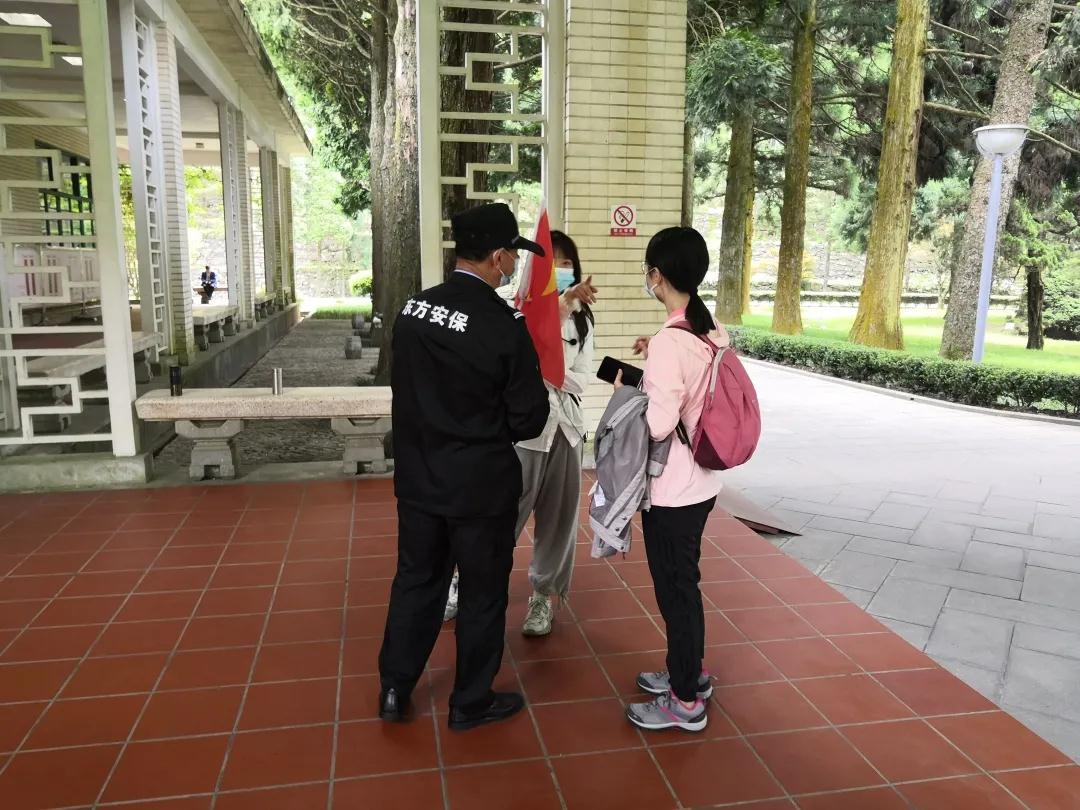 庐山博物馆“五一劳动节”不休假 服务观众不停歇 庐山博物馆“五一劳动节”不休假 服务观众不停歇