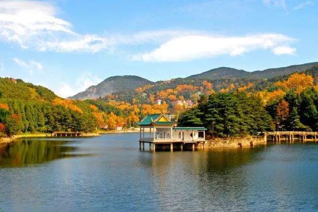 展讯 |“沿着冰川去研学”庐山地质遗迹展在庐山博物馆展出 展讯 |“沿着冰川去研学”庐山地质遗迹展在庐山博物馆展出