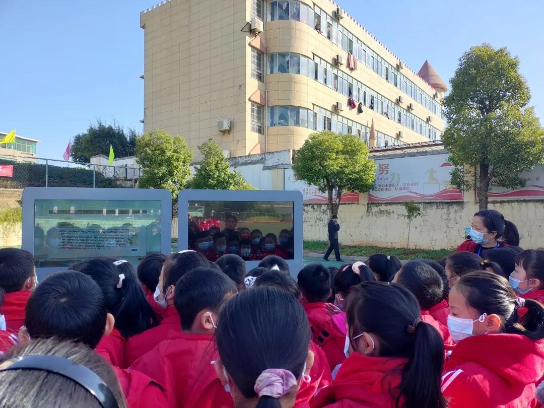 馆校合作 社科普及|流动展览进校园 传播文化零距离 馆校合作 社科普及|流动展览进校园 传播文化零距离
