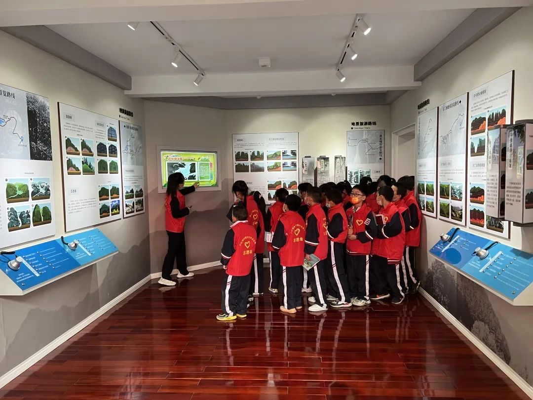 5.18国际博物馆日|庐山博物馆开展红领巾志愿者现场教学培训 5.18国际博物馆日|庐山博物馆开展红领巾志愿者现场教学培训